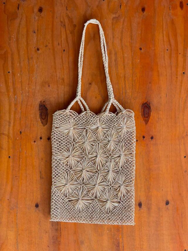 Ecobag  escolar  feitas com fibra de buriti